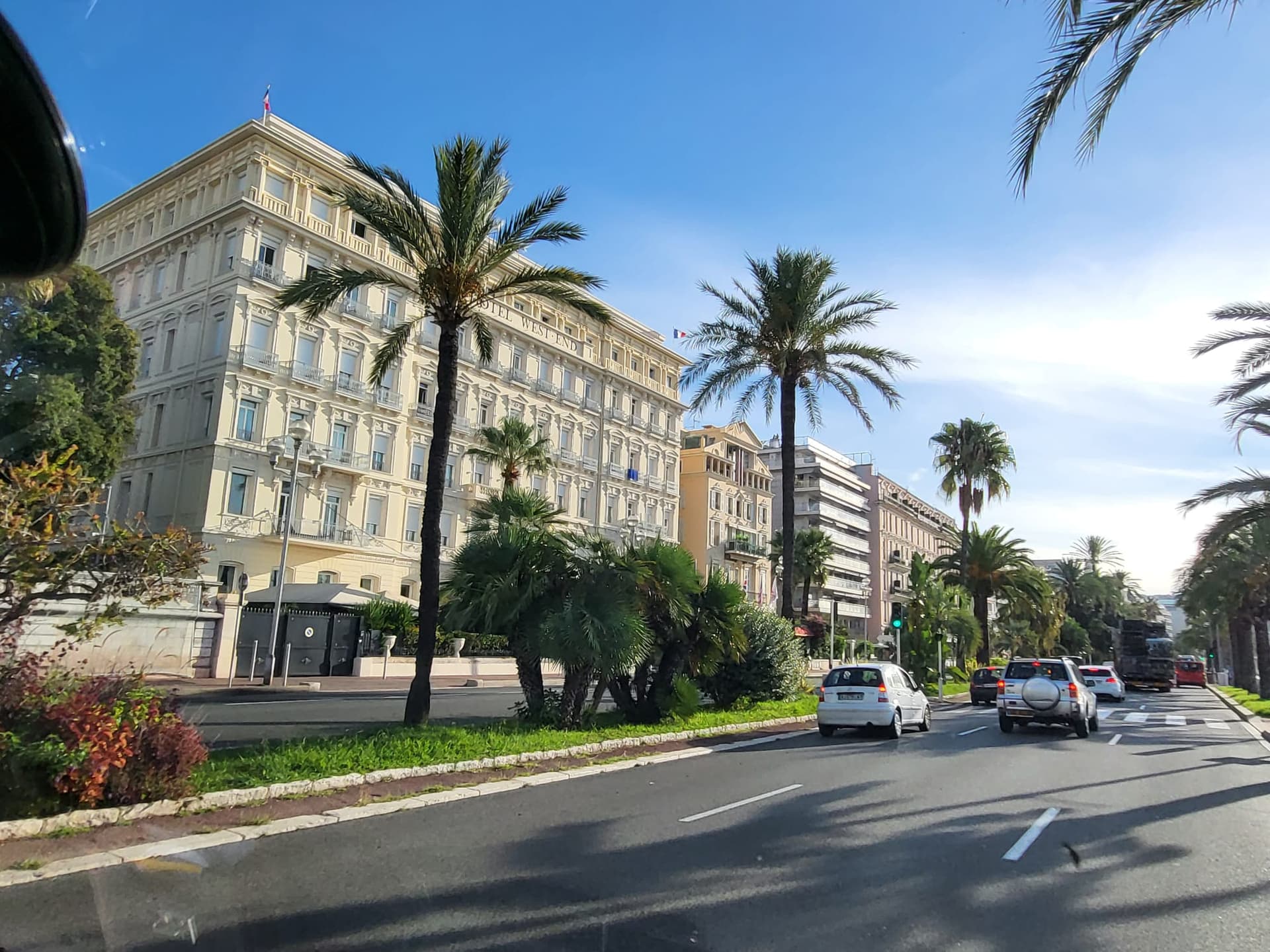 Hotel West End Nisa – vacanță la Nisa cu autocarul